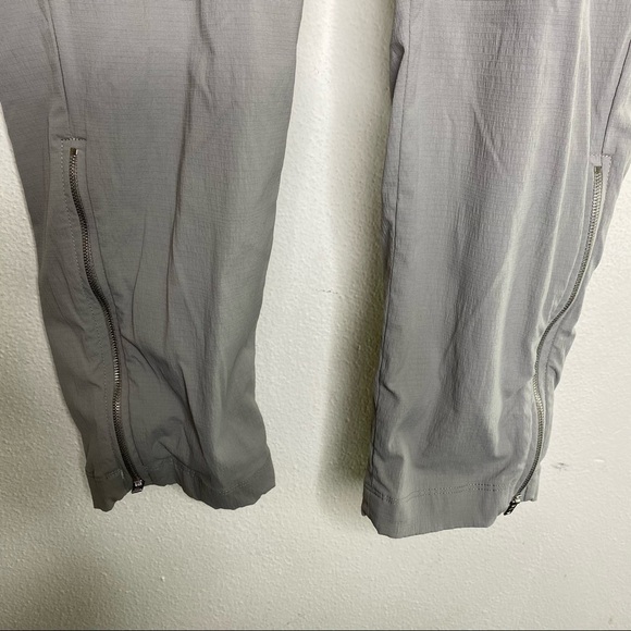 Athleta Mod Trekkie Crop Woven Pants Grey 291743 - Picture 4 of 10
